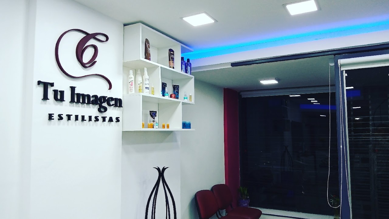 C Tu Imagen Reception Area